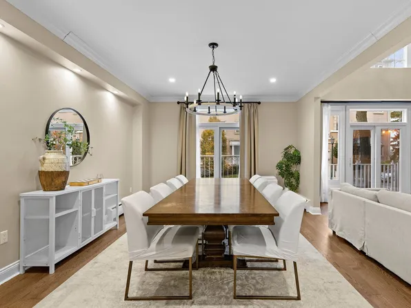 208 Shearwater Ct West image 5 of 44