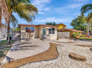 45 SE 14th St, Dania, FL 33004