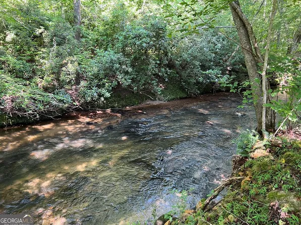 8 Old Birch Ct, Blairsville, GA 30512