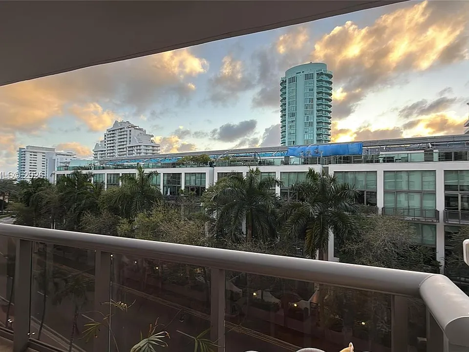 6039 Collins Ave #635