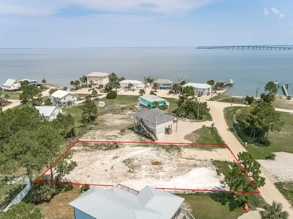 340 Howell St, Eastpoint, FL 32328