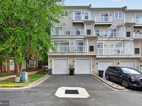 4th image of 19417 Dover Cliffs Cir