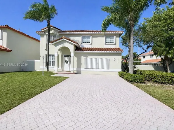 10628 NW 54th St, Doral, FL 33178
