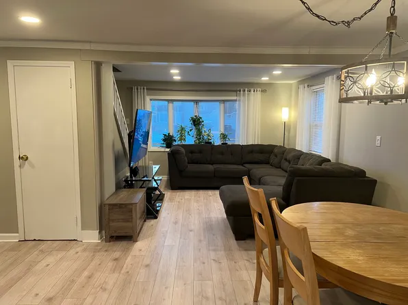 (undisclosed Address), Patchogue, NY 11772