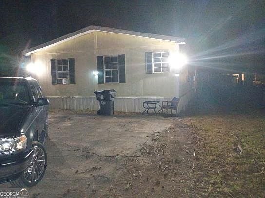 2nd image of 74 Daniel Dr