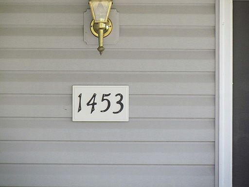 2nd image of 1453 W Rockcrest Dr