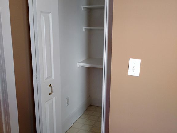 4th image of 140 Elm St #1