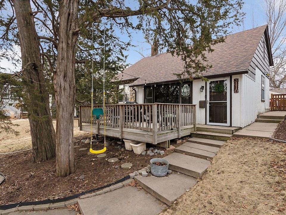 1st image of 3410 Taylor St NE