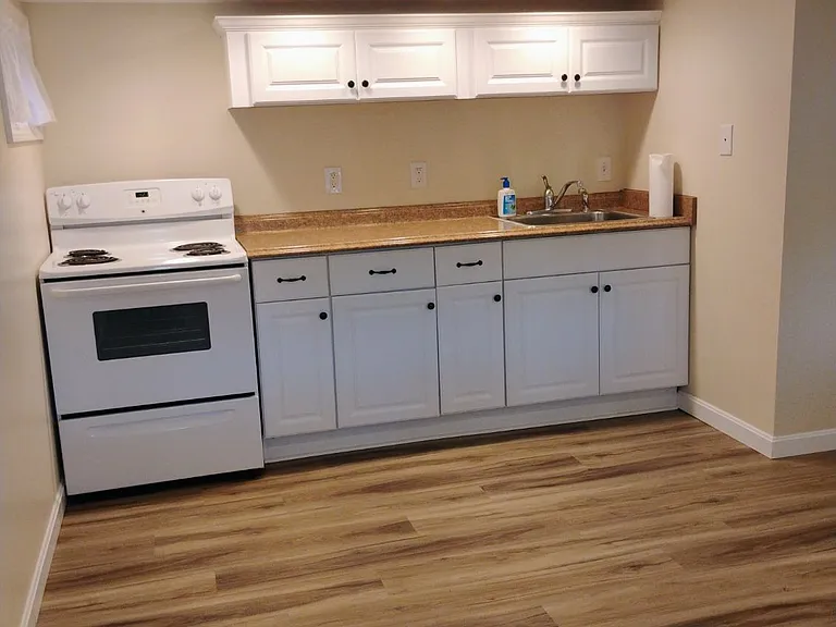 39 Kingsbury Dr #A — Photo 6