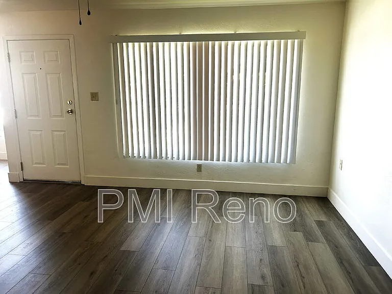1747 C St #B — Photo 4