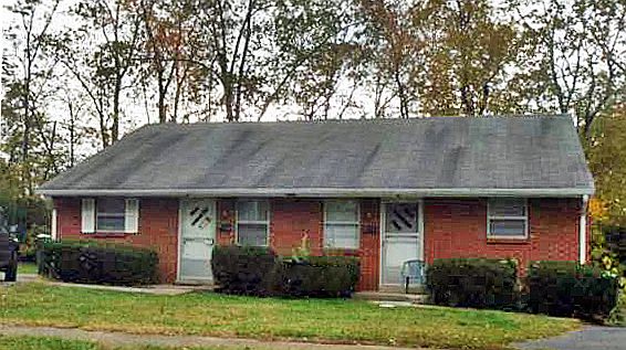 1st image of 1856 Chatsworth Dr #A