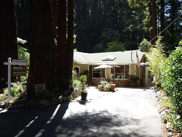 1st image of 158 Evergreen Ln