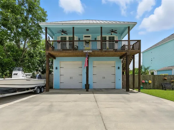 76 W 7th Street, Kemah, TX 77565