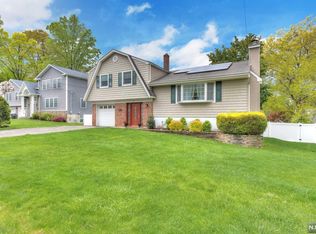 36 Valley Brook Dr, Emerson, NJ 07630