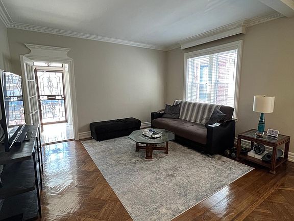 5th image of 1-2277 80th St #1