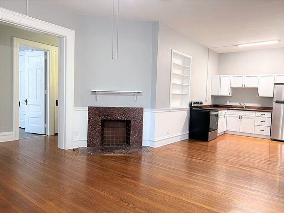 3rd image of 506-508 S 6th St #1