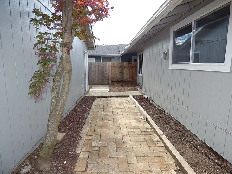 4655 Buffalo Ct SE — Photo 38