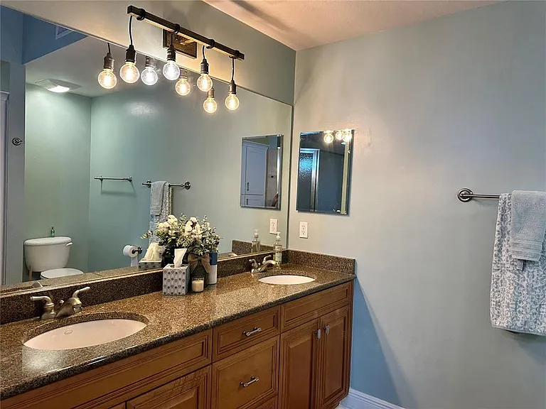 5114 Melbourne St #A-302 — Photo 10