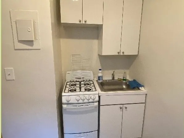 200 West 84th Street image 1 of 3