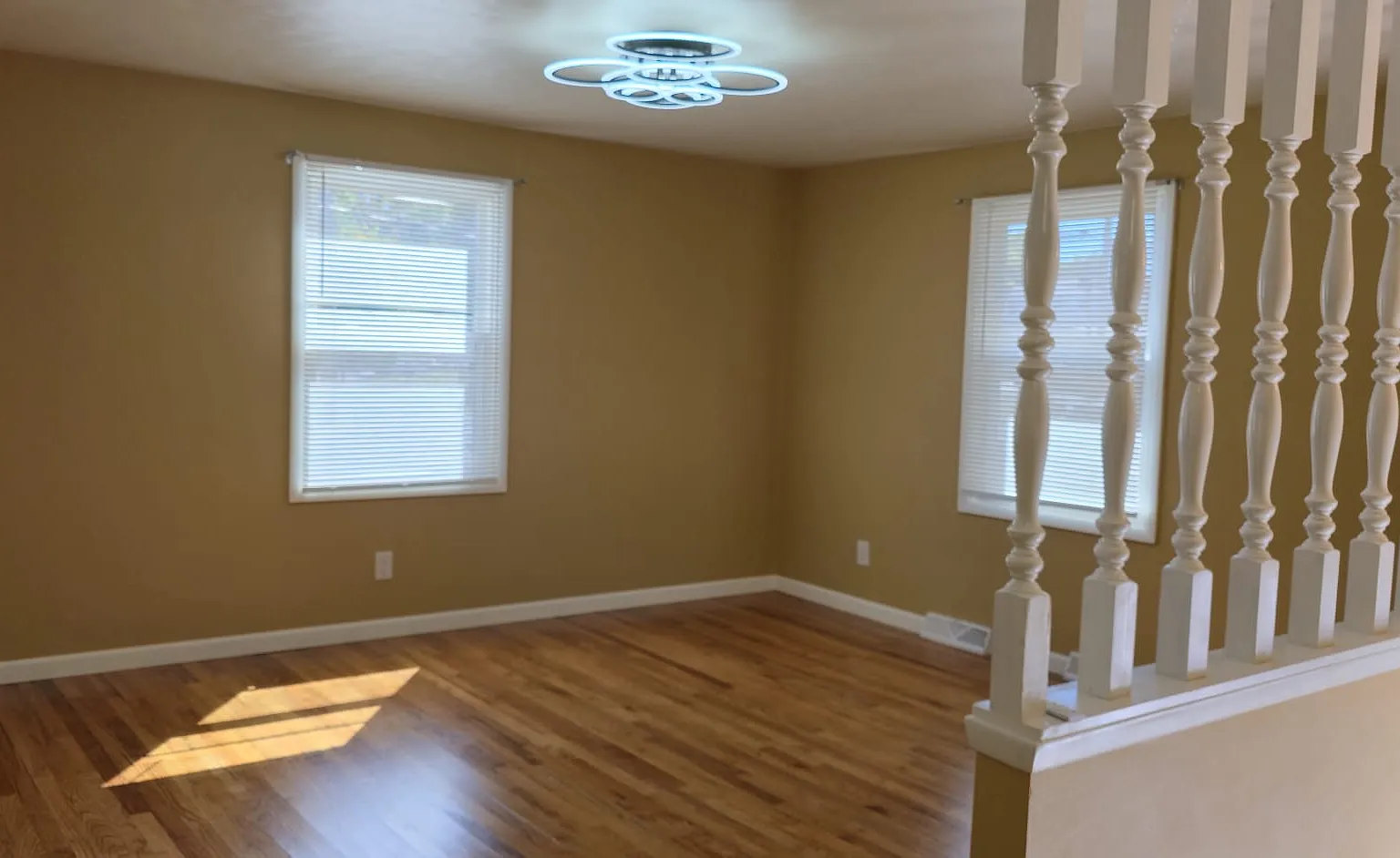 466 Stone Rd — Photo 3