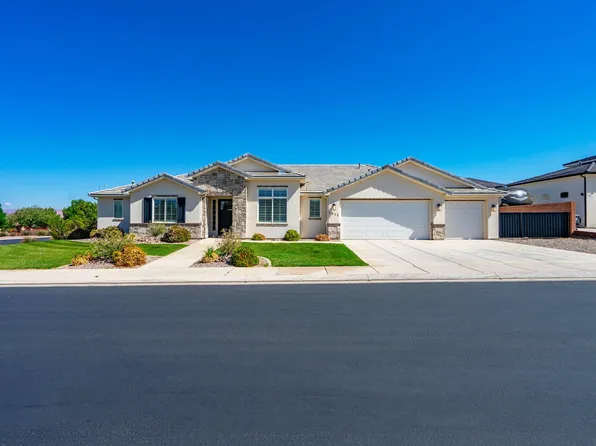2715 E Briarwood Dr, Saint George, UT 84790