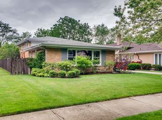 1204 Hoffman Ave, Park Ridge, IL 60068