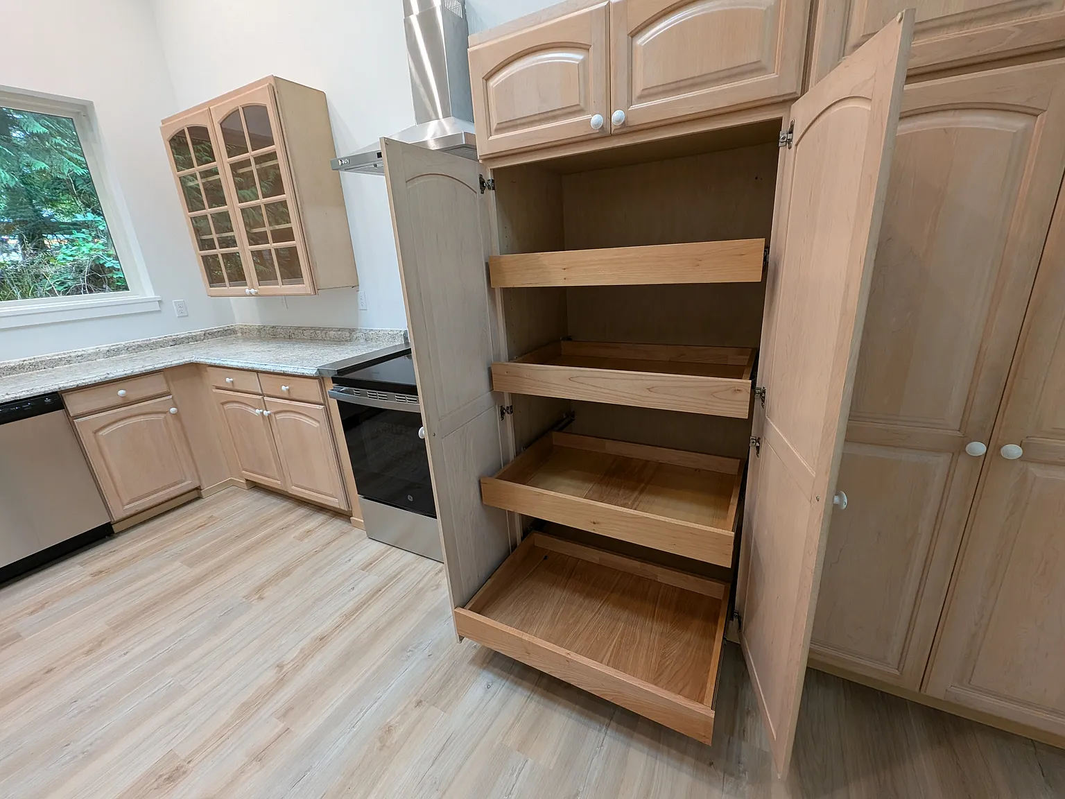 2 bed, 1284 sqft, $2,800 — Photo 2
