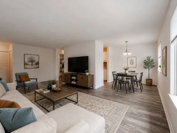 Waverlywood Apartments and Townhomes