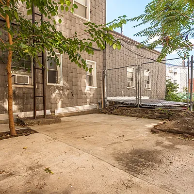 Rented by Nooklyn NYC LLC | media 59