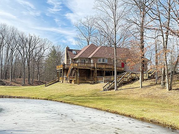 3rd image of 6767 Puttygut Rd