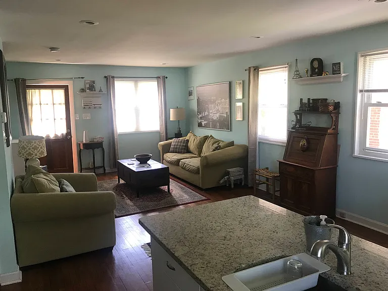 120 E Rosemont Ave — Photo 33