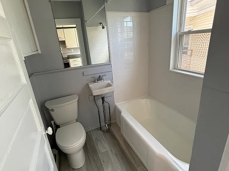 12 Pond St #4 — Photo 8