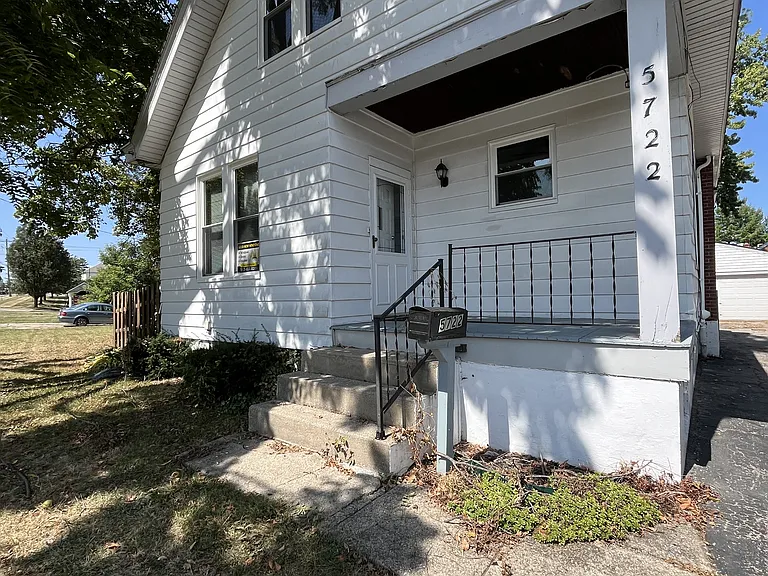 5722 Bridgetown Rd — Photo 1
