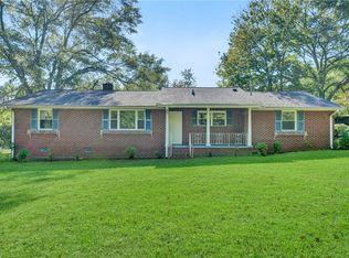 703 Gravley Rd, Pickens, SC 29671