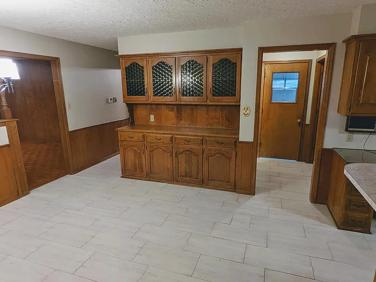 2657 Chateau Dr — Photo 30
