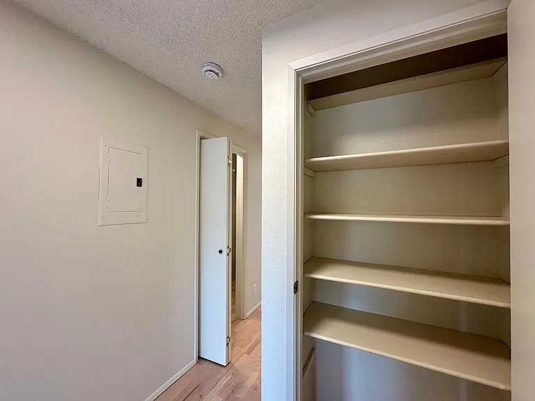 600 S State St #407 — Photo 11