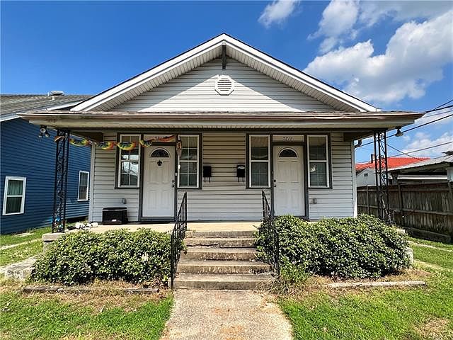 1st image of 5711 Rosemary Pl