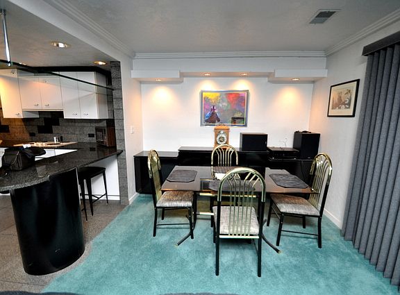 4th image of 15101 Quail Hollow Dr APT 706