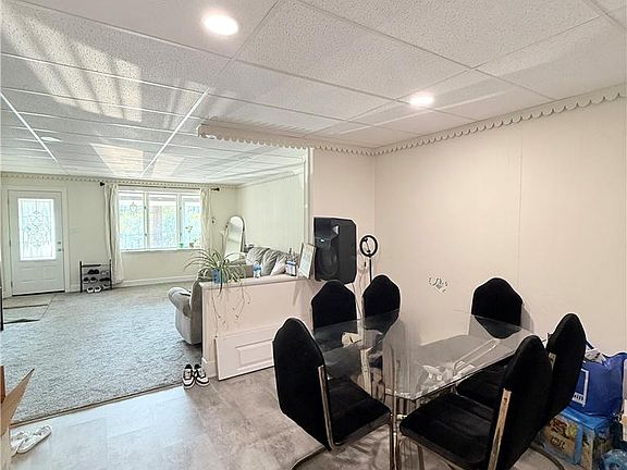 5th image of 215 Schuylkill Ave