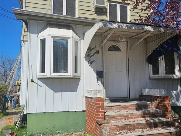 322 Morningstar Rd, Staten Island, NY 10303