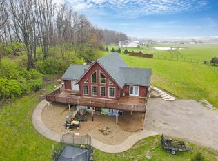 6832 Crumley Rd SW, Lancaster, OH 43130