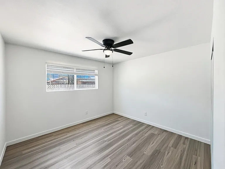 1808 N 31st St #7 — Photo 15