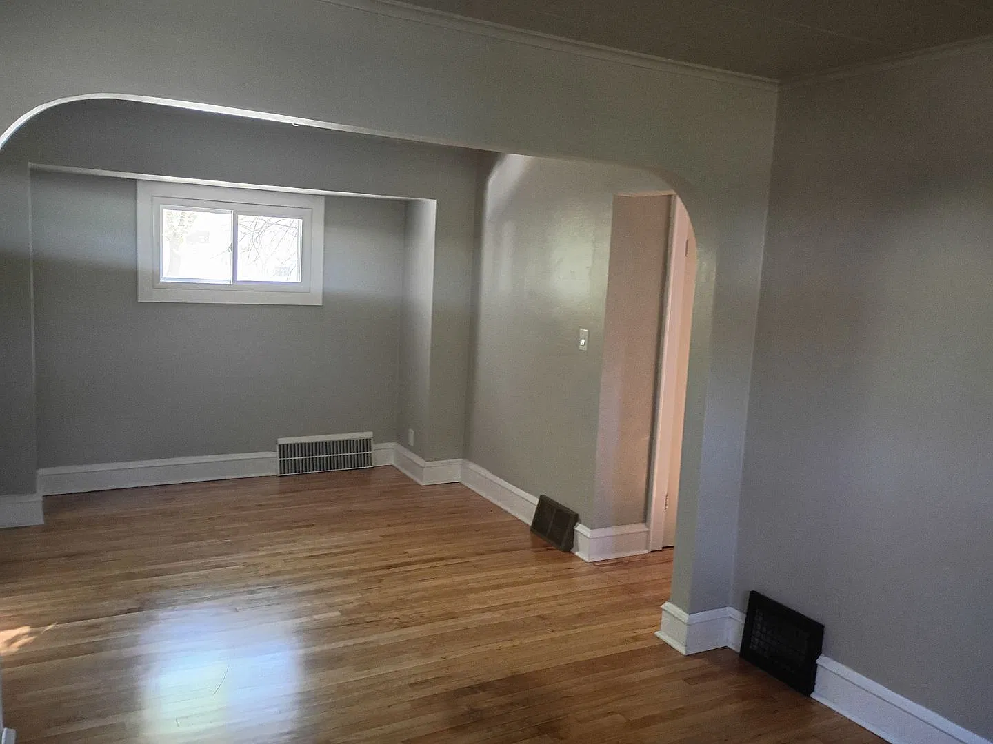 5005 N 56th St 2 bed 1 bath House — Photo 3