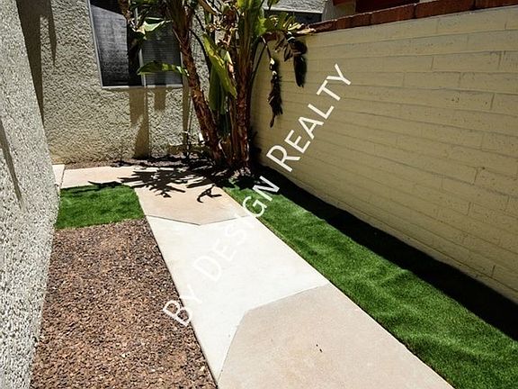 4th image of 814 N Crescent Ln