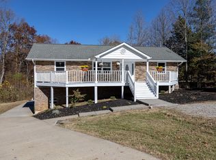 11142 Betts Rd, Greenbrier, TN 37073