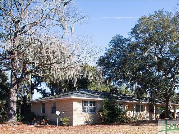 2nd image of 3204 Pierce Boulevard