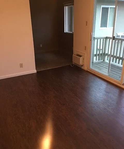 1866 Robin Ln — Photo 11