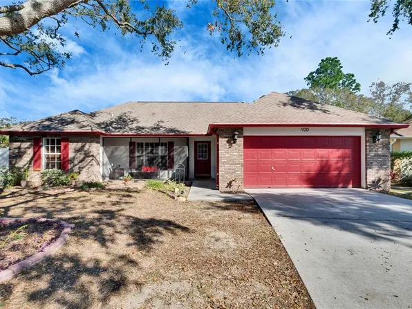 920 Greenbelt Cir, Brandon, FL 33510