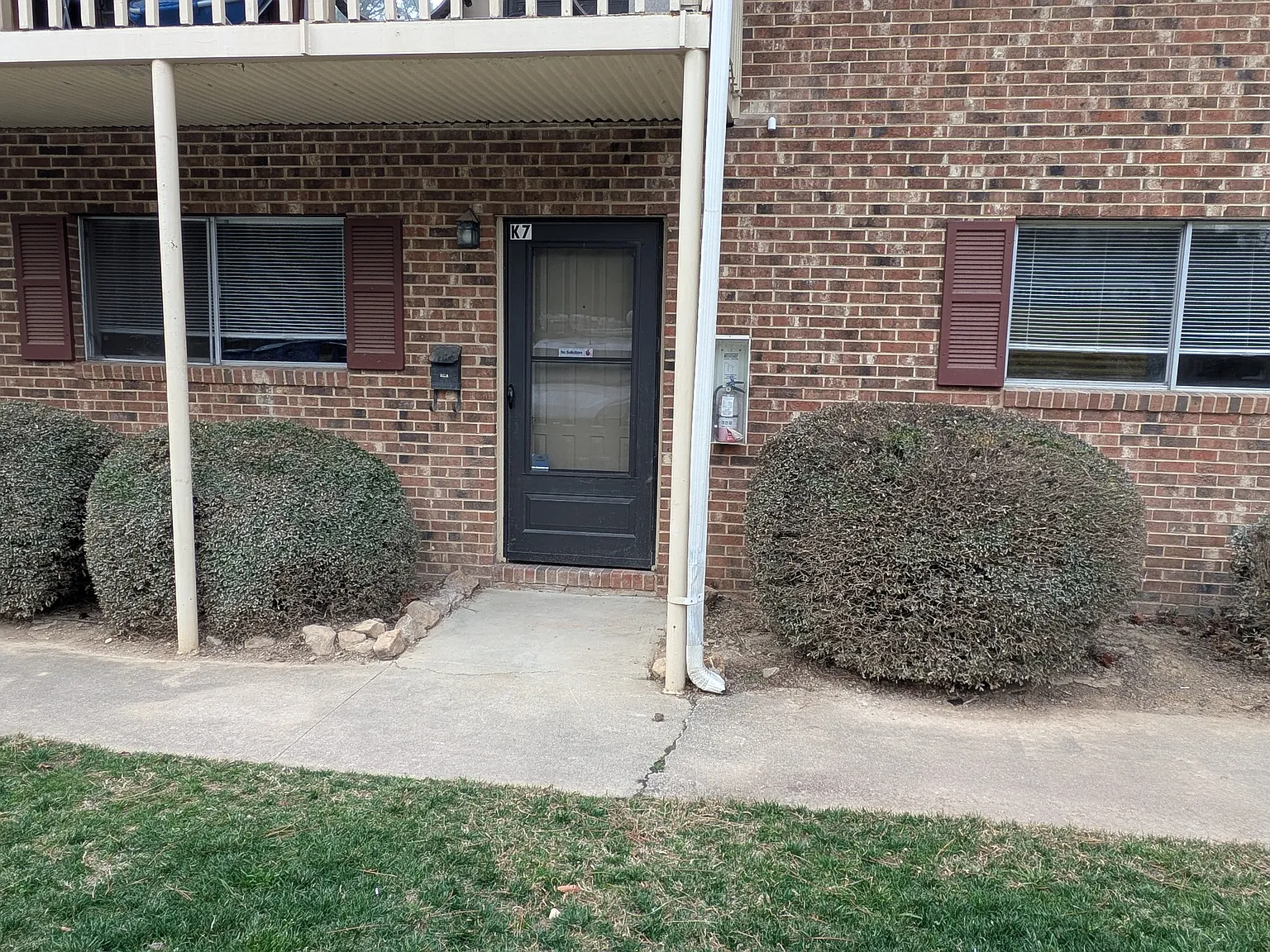 1 bed, 700 sqft, $1,200 — Photo 1