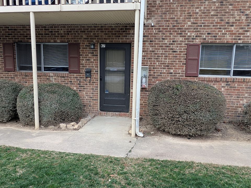 1st image of 130 S Estes Dr APT K7
